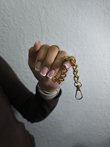 ленточное наращивание волос цена: Выравнивание, Дизайн, Наращивание ногтей, Маникюр, Консультация, Одноразовые расходные материалы, Требуются модели — 9