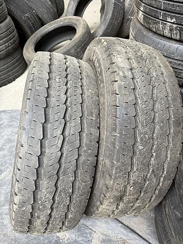 Шиналар 215 / 70 / R 15, Жай, Колдонулган, Комплект, Жүк ташуучу унаалар/Автобустар, Чехия, Continental