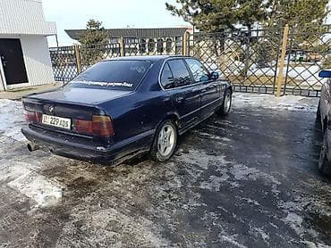 civic 4d: BMW 5 series: 1990 г., 2 л, Механика, Бензин, Седан — 4