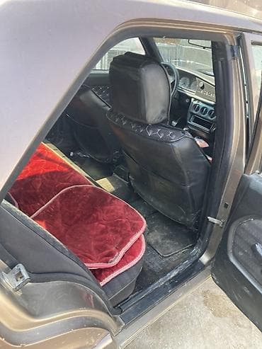 mercedes e13: Mercedes-Benz 190: 1993 г., Механика, Бензин, Седан — 5
