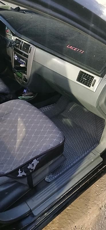 Унаа сатуу: Chevrolet Lacetti: 2007 г., 1.6 л, Кол менен иштөөчү, Бензин, Седан — 3