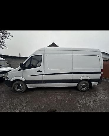Mercedes-Benz Спринтер: 2010 г., 2.2 л, Механика, Дизель, Фургон — 8
