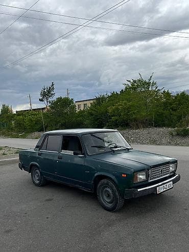 ВАЗ (ЛАДА) 2107: 2007 г., 1.6 л, Механика, Бензин, Седан at lalafo.kg ВАЗ (ЛАДА) 2107: 2007 г., 1.6 л, Механика, Бензин, Седан