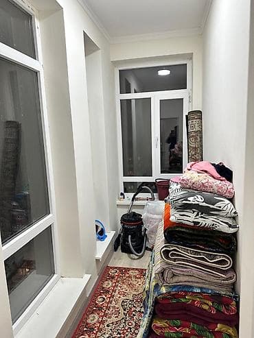 Батирлер: 1 бөлмө, Кыймылсыз мүлк агенттиги, Чогуу жашоосу жок, Толугу менен эмереги бар, Жарым -жартылай эмереги бар — 6