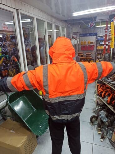 срочно продаю в связи с переездом: Куртка светоотражайкаКачество отличное,привозное,все размеры имеются — 2
