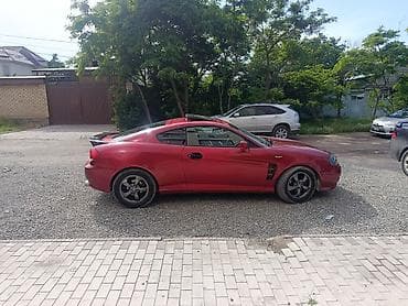 Hyundai Tiburon: 2005 г., 0.2 л, Бензин, Купе