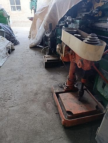 фрезы для мотоблока: Промышленные сверлильные станки (на фото несколько моделей настольного — 3