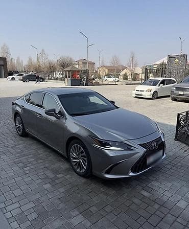 lexus 350 es 2021: Lexus ES: 2023 г., 2.5 л, Вариатор, Гибрид, Седан — 5
