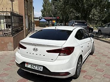 byd e9: Hyundai Avante: 2018 г., 1.6 л, Автомат, Бензин, Седан — 4