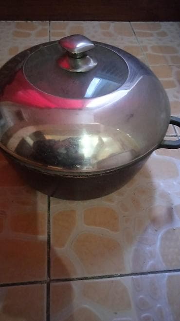 Посуда: Кастрюля/казан с крышкой. Один казан стоит 3000 сом. Производство — 7
