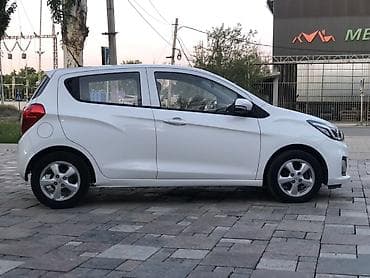 Продажа авто: Chevrolet Spark: 2019 г., 1 л, Автомат, Бензин, Хэтчбэк — 7