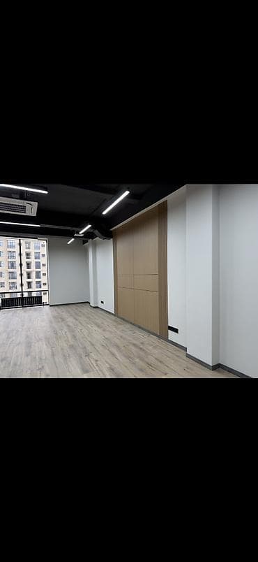 57 1: Аренда офисов, 57 м², В бизнес центре, С видом на горы, 1 линия, С системой безопасности — 7