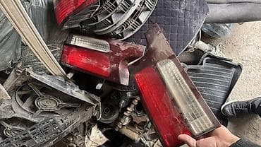 ГБЖ: Стоп-сигналдар комплектиси Toyota 2001 г., Колдонулган, Оригинал, Жапония — 2