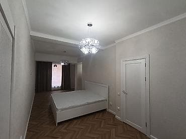 3 бөлмө, Менчик ээси, Жаныбарлары жок — 1