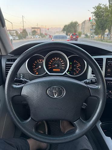 Продажа авто: Toyota 4Runner: 2005 г., 4 л, Автомат, Бензин, Внедорожник — 3