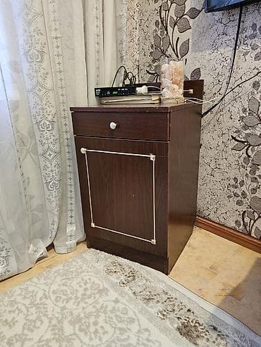 бескаркасный мебель: Спальный гарнитур, Б/у, Шкаф, ДСП, Самовывоз, цвет - Коричневый — 7