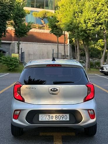 mini cuper: Kia Morning: 2020 г., Автомат, Бензин, Хэтчбэк — 2