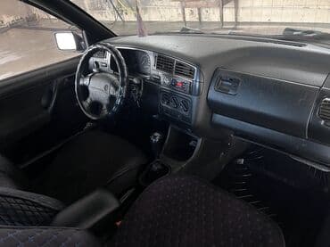 автомобиль баткен: Volkswagen Golf: 1997 г., 1.8 л, Механика, Бензин, Хетчбек — 10