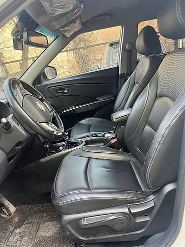 маазда 6: Ssangyong Tivoli: 2019 г., 1.6 л, Автомат, Бензин — 8