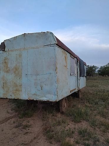 молодой гвардия пол дом: Передвижной вагончик на колесном шасси (бытовка/домик для проживания — 2