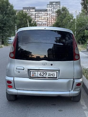 mini coper: Toyota Yaris: 2000 г., 1.3 л, Механика, Бензин — 4