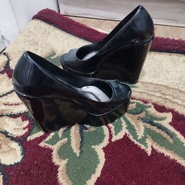 женские брендовые туфли недорого: В отличном состоянии — 1