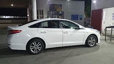 Продажа авто: Hyundai Sonata: 2016 г., Автомат, Газ, Седан — 3