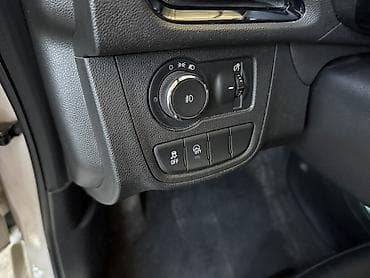 Продажа авто: Chevrolet Spark: 2018 г., 0.1 л, Вариатор, Бензин, Хэтчбэк — 7