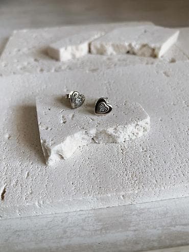 медные серьги: Минималистичные серьги-пусеты из серебра. Варианты дизайна: - Кольца — 4