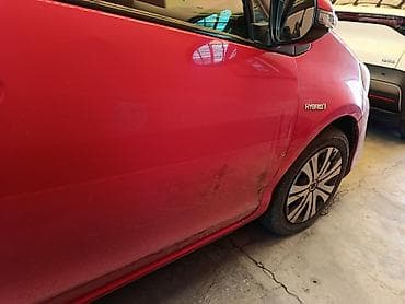 abs prius: Toyota Aqua: 2016 г., 1.5 л, Вариатор, Гибрид, Хэтчбэк — 2