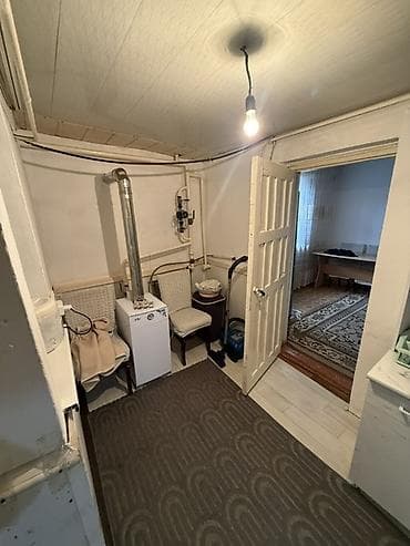 jack 4: Продаю пол дома 4-х комнатный С мебелью В доме имеется; душевая — 5