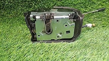 discovery 3: Замок двери задний правый Е53 8 402 602 Год 2006 В отличном — 5