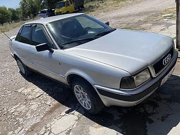 Унаа сатуу: Audi 80: 1993 г., 2 л, Кол менен иштөөчү, Бензин, Седан — 1