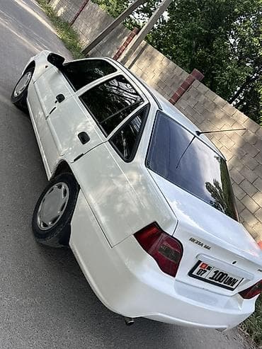 mersedes e211: Daewoo Nexia: 2009 г., 1.6 л, Механика, Бензин, Седан — 4