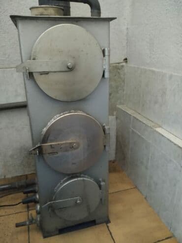 Печь радиатор менен сатылат,абалы мыкты.Комур, свет менен жылытат