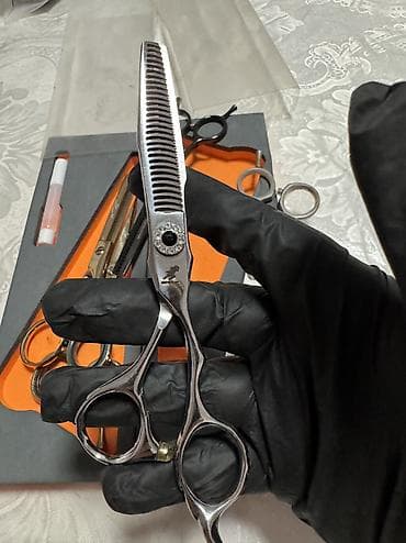 даром детская кроватка: 5 ножниц для парикмахера,робочие . Отдам за 5 л подсолнечное масло — 7
