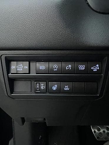 генератор продаю: Toyota Тундра: 2022 г., 3.5 л, Автомат, Бензин, Пикап — 10