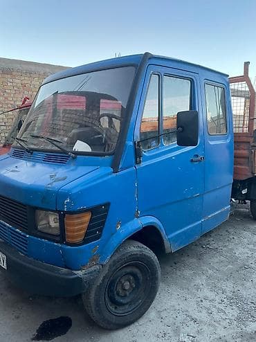 t max: Mercedes-Benz Спринтер: 1985 г., 3 л, Механика, Дизель, Бус — 2