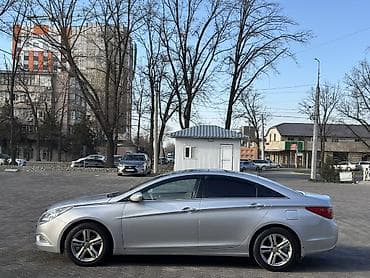Hyundai Sonata: 2011 г., 2.4 л, Автомат, Бензин, Седан — 2