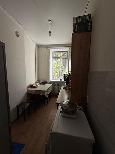 Квартиры: 2 комнаты, 61 м², Сталинка, 3 этаж, Косметический ремонт — 4