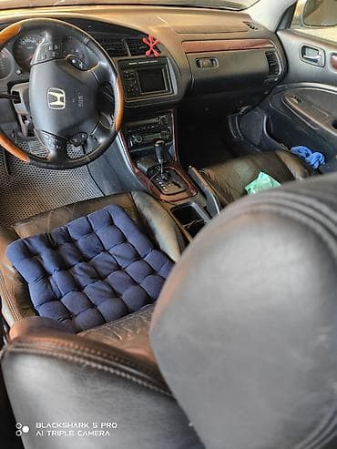 Honda Accord: 1999 г., 1.9 л, Автомат, Бензин, Седан — 6