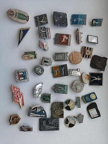 скупка значков: Продаю коллекцию советских значков, поштучно и полностью Цена от 50 до — 2