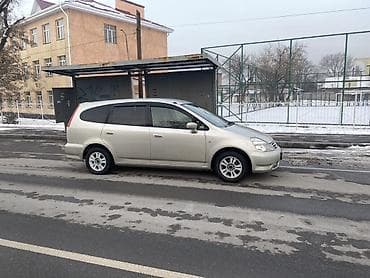 ravon r2: Honda Stream: 2003 г., 1.7 л, Автомат, Бензин, Вэн/Минивэн — 3