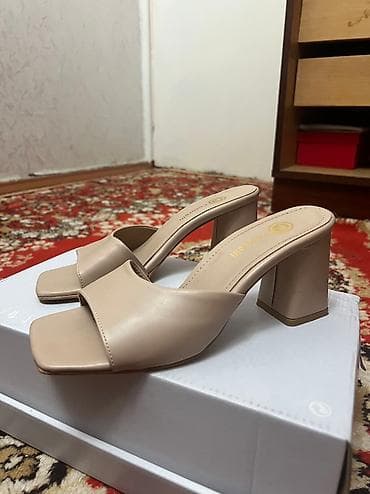 basconi 38: Продаю шлепанцы на каблуке Турецкие, покупала на заказ Идеальное — 3