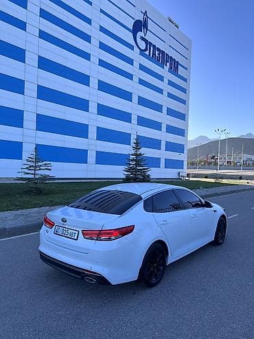 tow truck: Kia K5: 2017 г., 2 л, Автомат, Газ, Седан — 2