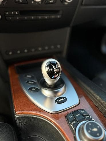 бмв м5: BMW : 2007 г., 5 л, Седан — 5