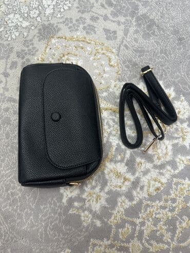 Распродажа!!! Кошельки и сумки по 100 сом at lalafo.kg Распродажа!!! Кошельки и сумки по 100 сом