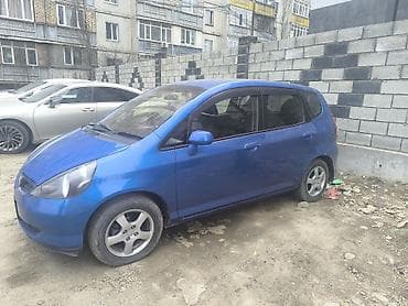 dodge caliber: Honda Fit: 2003 г., 1.3 л, Вариатор, Бензин, Хэтчбэк — 4