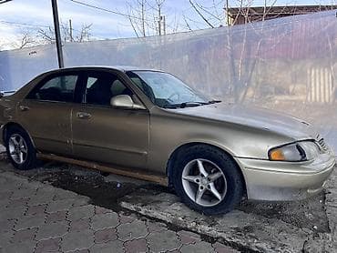 80 b4: Mazda 626: 1998 г., 2 л, Механика, Бензин, Седан — 2