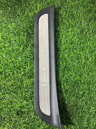 sonata 2017: Внутренние накладки порогов Hyundai, 2017 г., Оригинал — 1